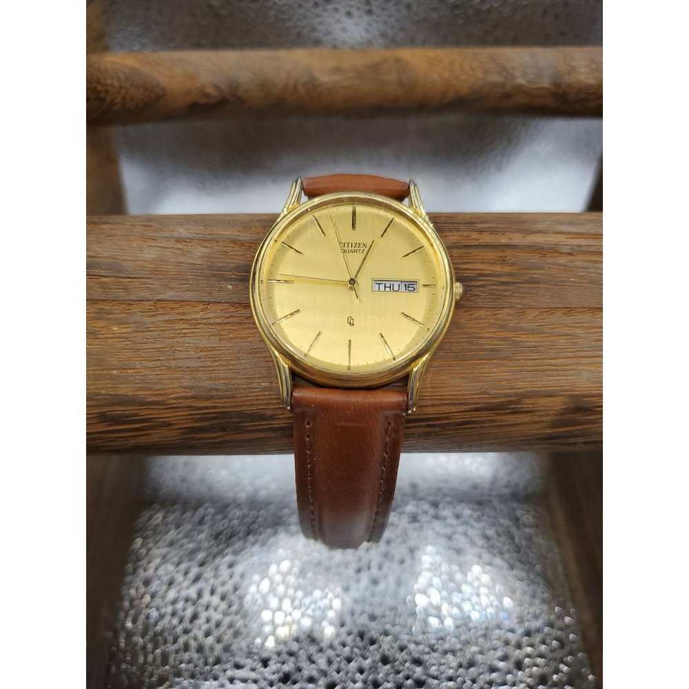Men's Leather Citizen Quartz Watch